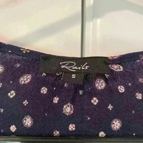 Rails Beaux Ruffle Waist on Navy Foulard Blouse, Size Small - Picture 6 of 7